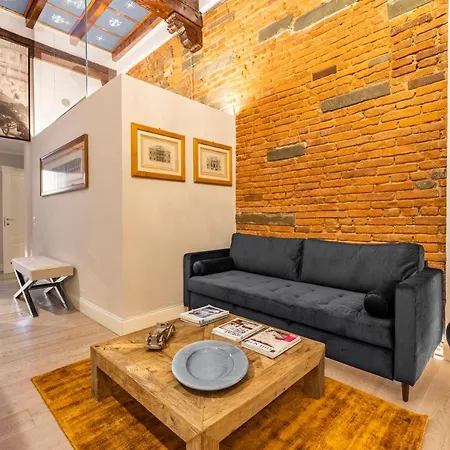 Art Luxury Sofia Florence